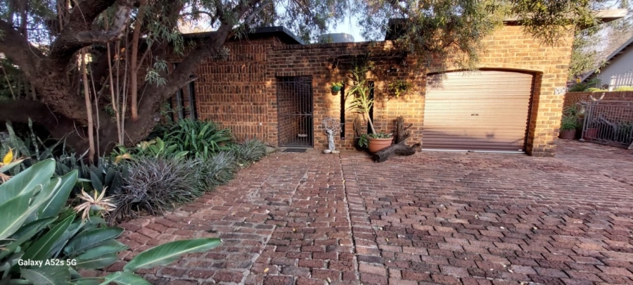 3 Bedroom Property for Sale in Monument Heights Northern Cape